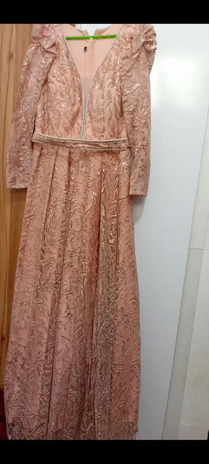 لباس مجلسی|لباس|سیرجان, |دیوار