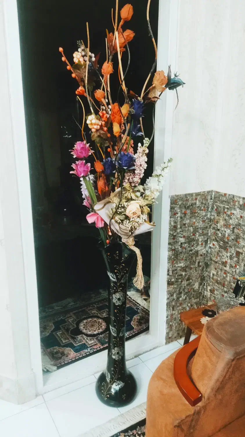 ی عدد گلدان همراه گل|گل مصنوعی|قزوین, |دیوار