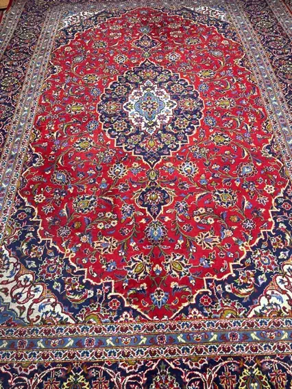 یک تخته ۹ متری کاشان|فرش|تهران, نیروی هوایی (پیروزی)|دیوار