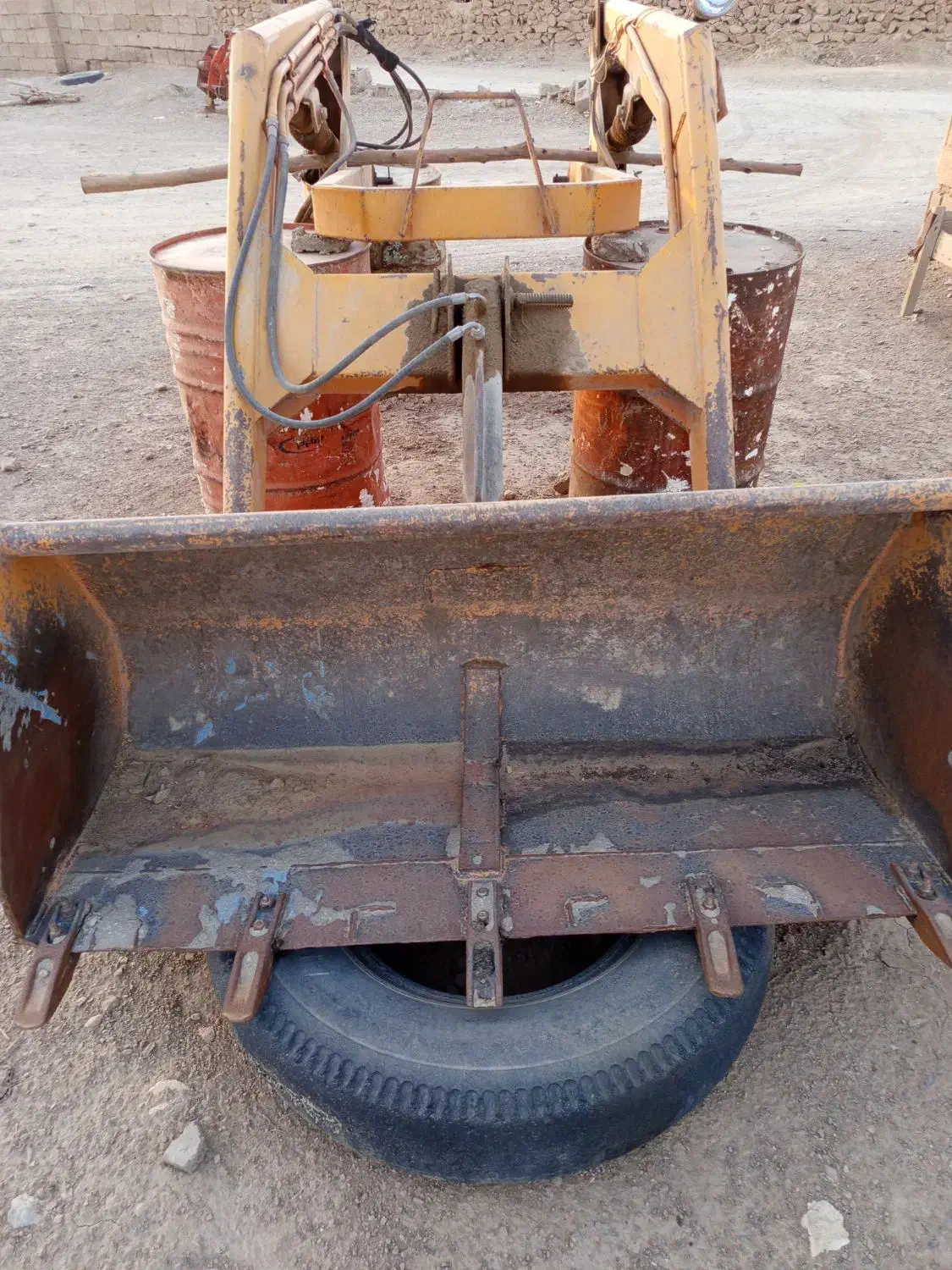 بیل لودری فرگوسن|ماشینآلات صنعتی|نیریز, |دیوار