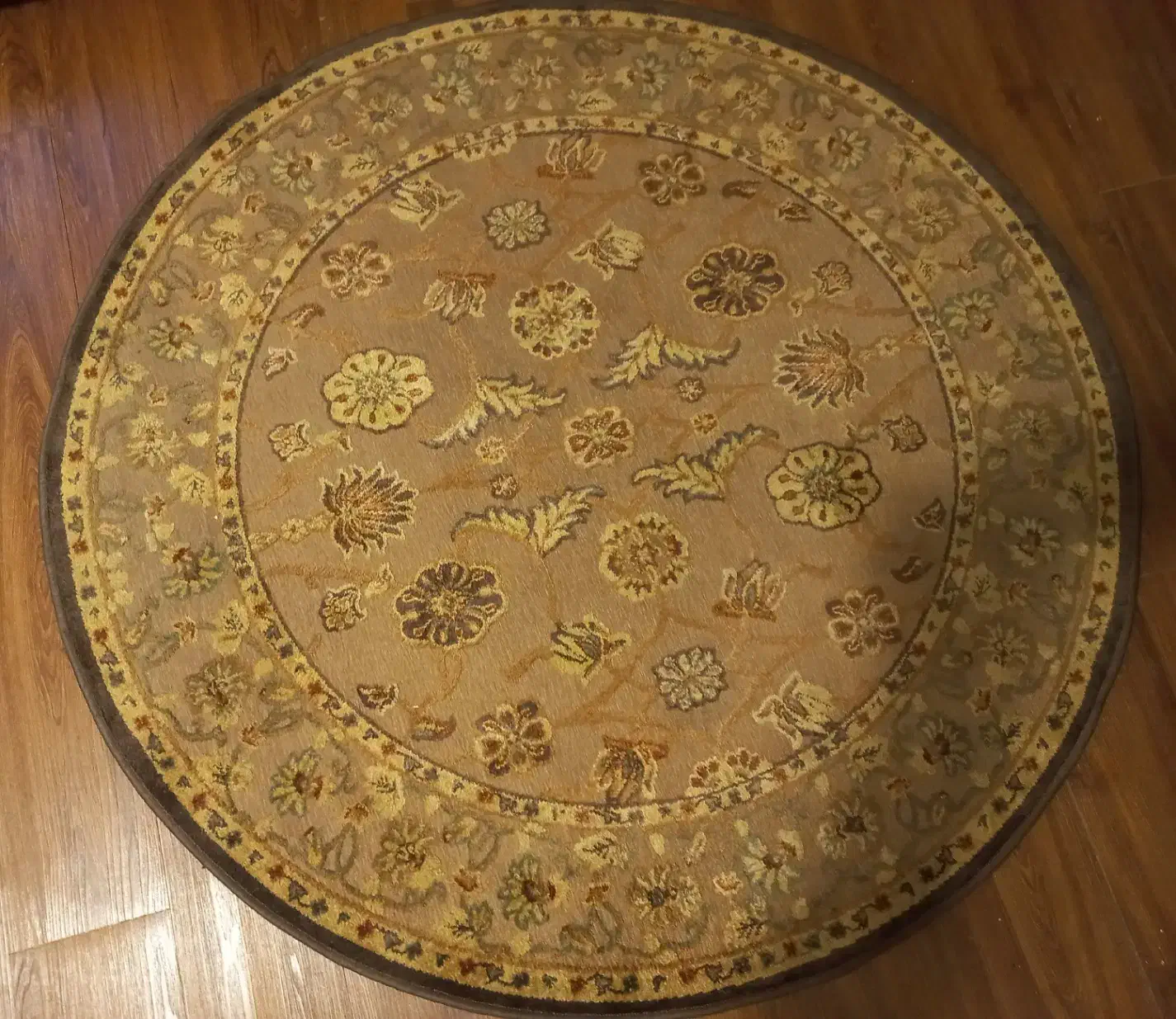 فرش گرد یک متری|فرش|تهران, سعادت‌آباد|دیوار