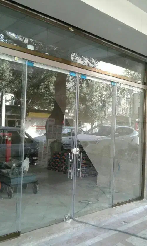 خدمات شیشه سکوریت ، کرکره ، توری|خدمات پیشه و مهارت|شیراز, میانرود|دیوار