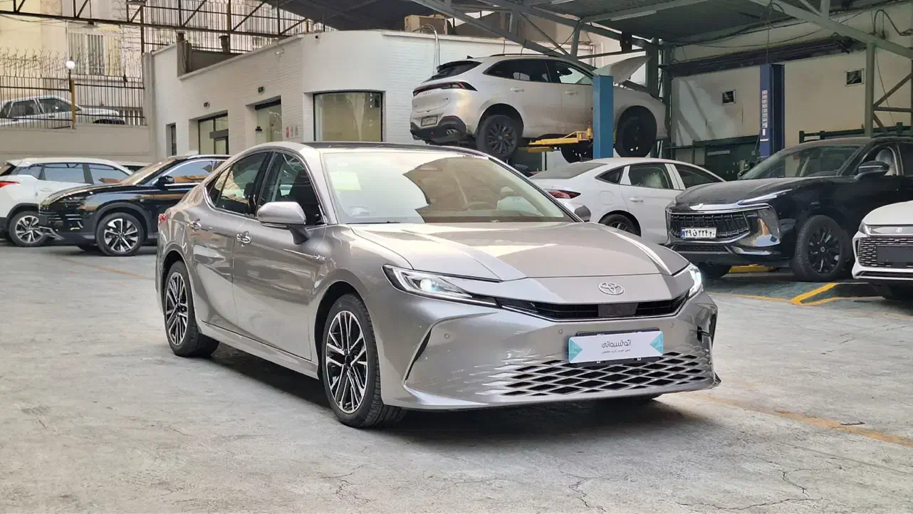 تویوتا کمری، مدل ۲۰۲۵|خودرو سواری و وانت|تهران, عباس‌آباد|دیوار