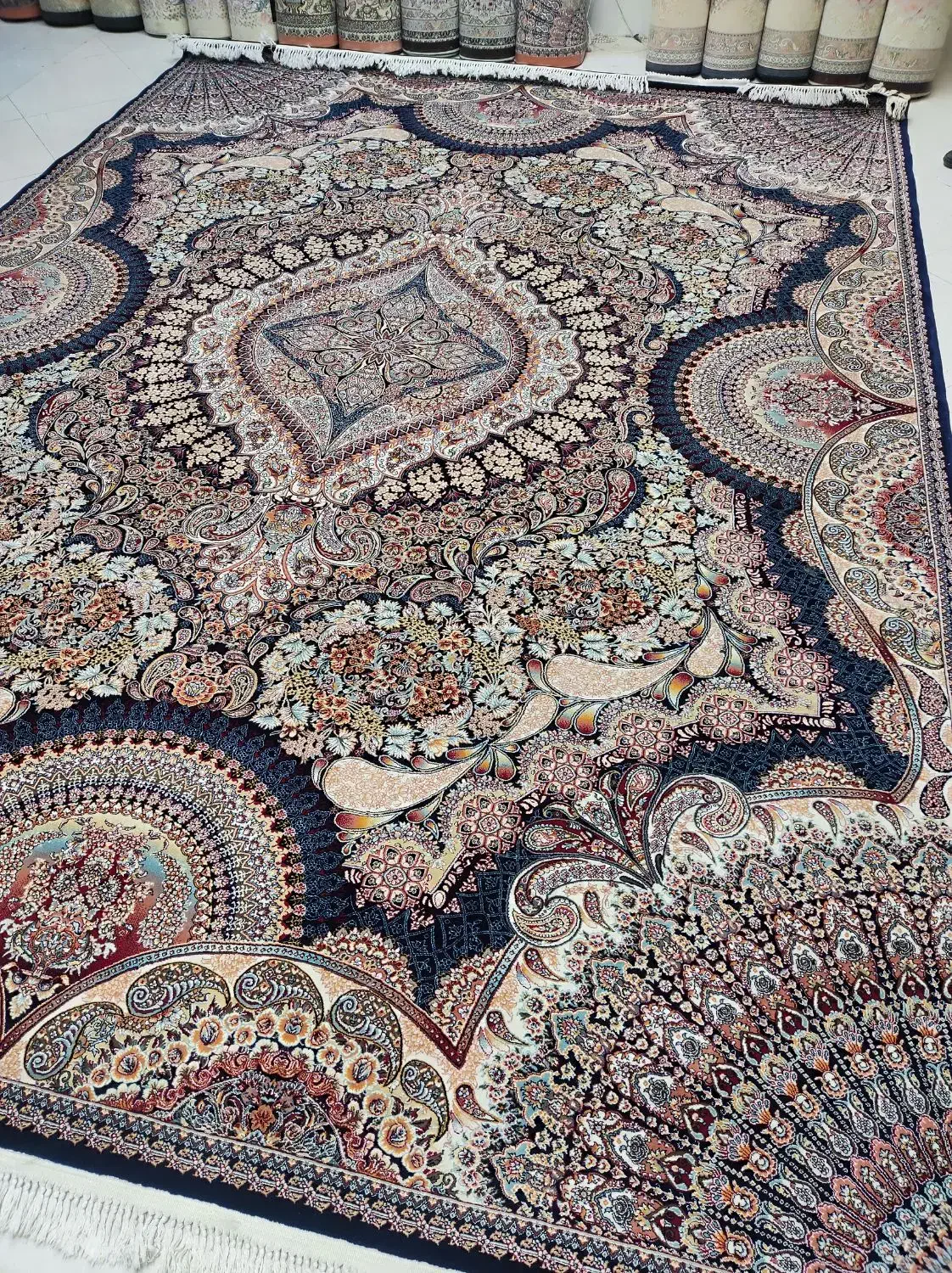 فروشگاه عرفانی)۲عدد۱۲ مترزمردمشهد۷۰۰شانه تراکم2550|فرش|مشهد, حجاب (شهرک غرب)|دیوار