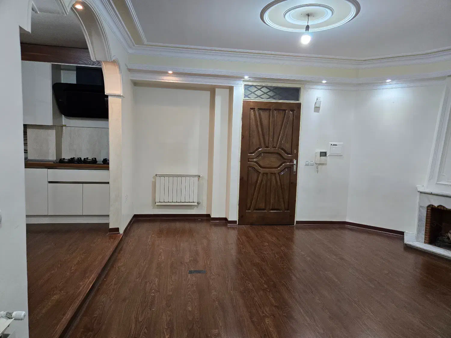 اکازیون دو خوابه 65 متری فول