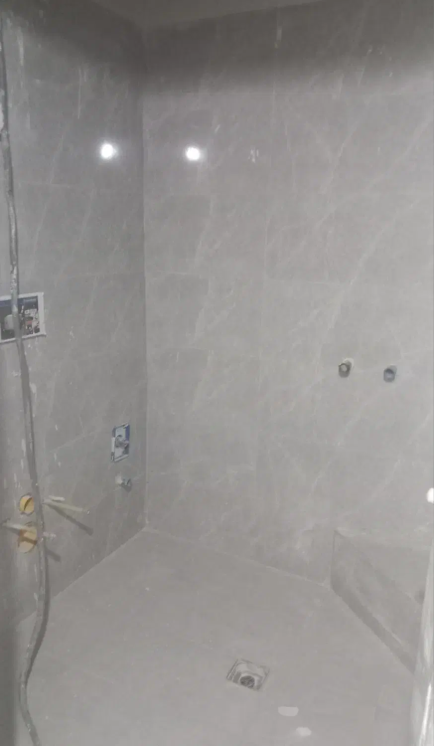 تعمیر،بازسازی،رفع نم رطوبت سرویس‌ها-خوردکاری(تخریب|خدمات پیشه و مهارت|ملارد, |دیوار