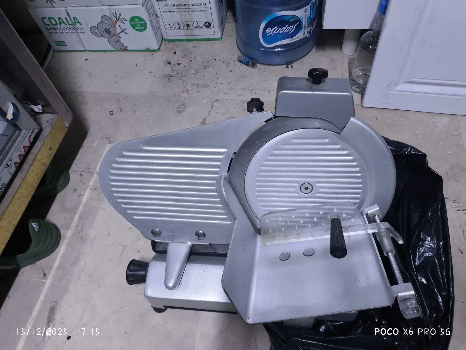 کالباس بر ترازو دار محک|فروشگاه و مغازه|قدس, شهر‌قدس|دیوار