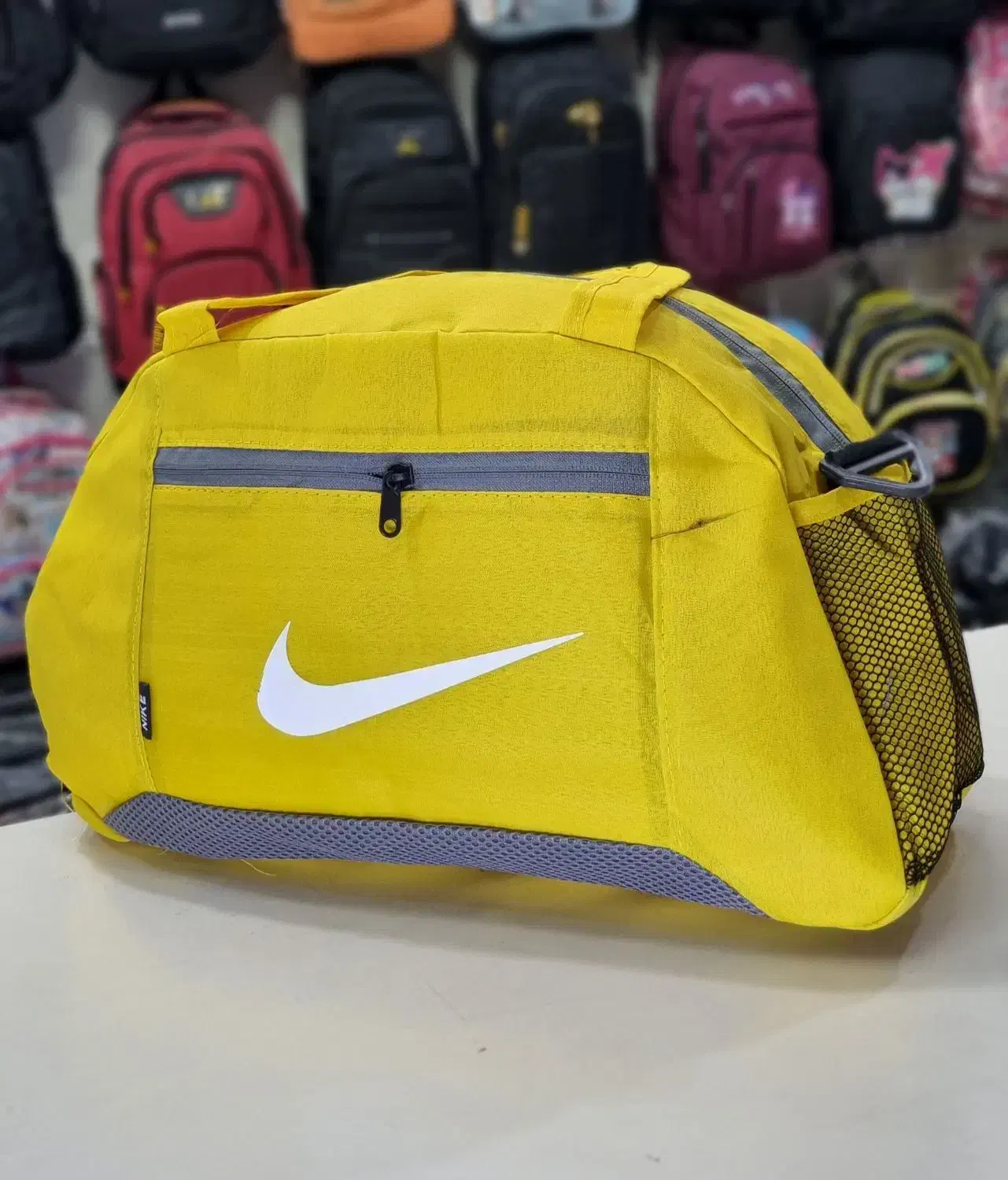 ساک و کیف ورزشی نایک|کیف، کفش، کمربند|قم, شاه ابراهیم|دیوار