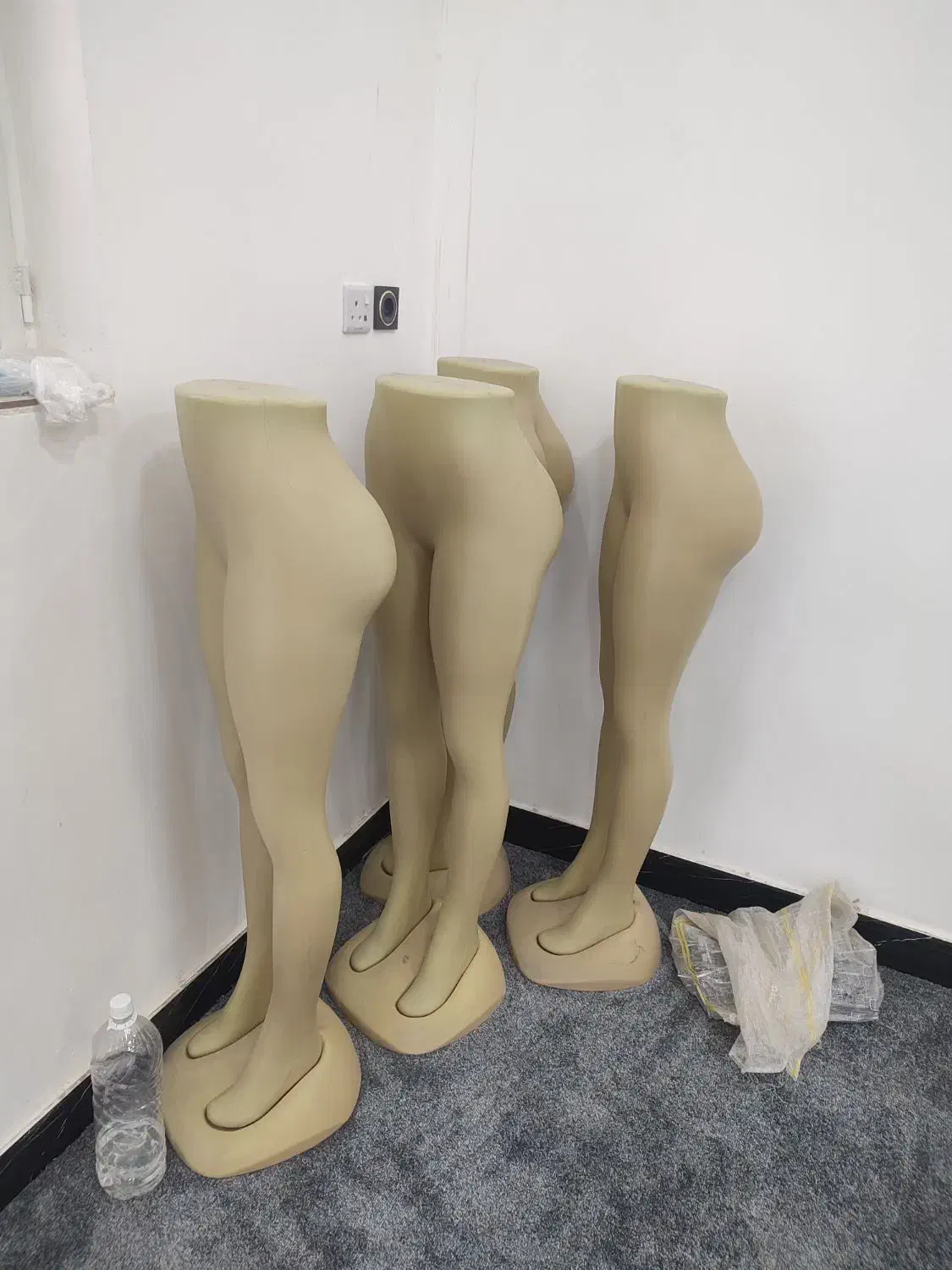 مانکن پا|فروشگاه و مغازه|امیدیه, |دیوار