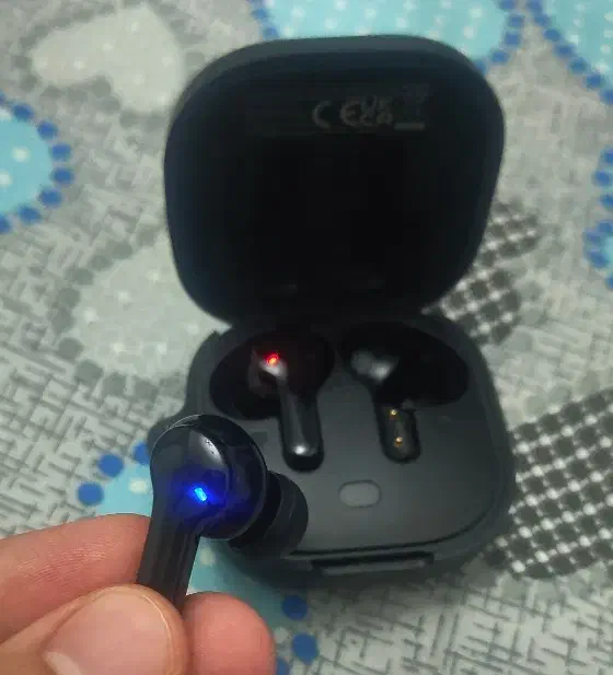 هندزفری بلوتوثی qcy T13|لوازم جانبی موبایل و تبلت|ملایر, |دیوار