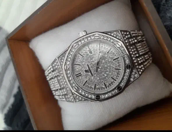 ساعت|ساعت|ایلام, |دیوار