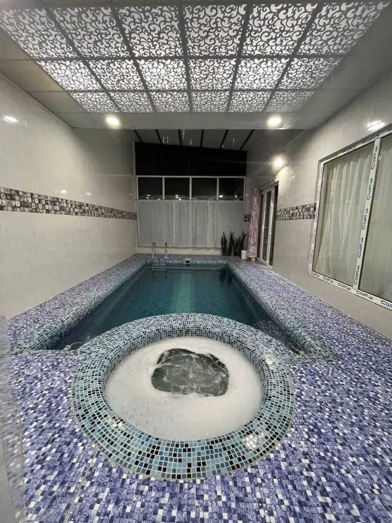 اجاره ویلای استخــردار مستقیم از مالک|اجارهٔ کوتاه‌مدت ویلا و باغ|تهران, چیتگر جنوبی|دیوار