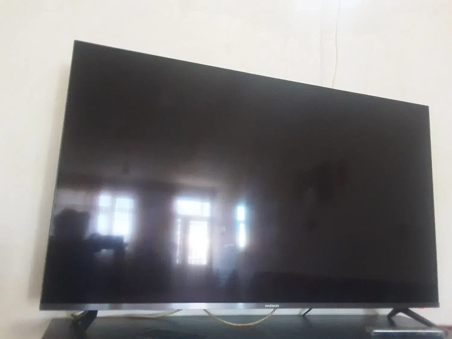 تلوزیون دو|تلویزیون و پروژکتور|دوتپه, |دیوار