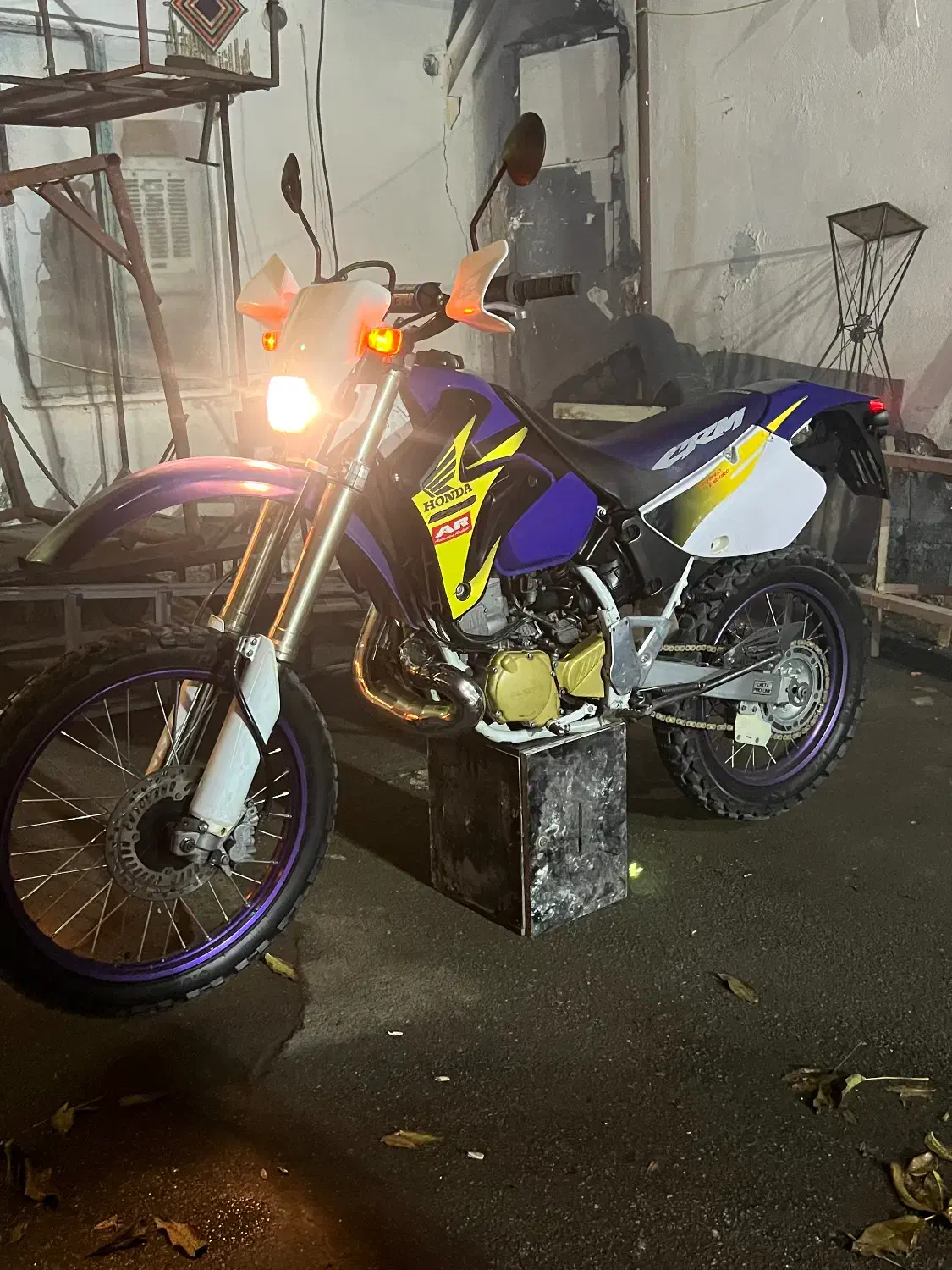 crm طوق بنفش|موتورسیکلت|قدس, شهر‌قدس|دیوار