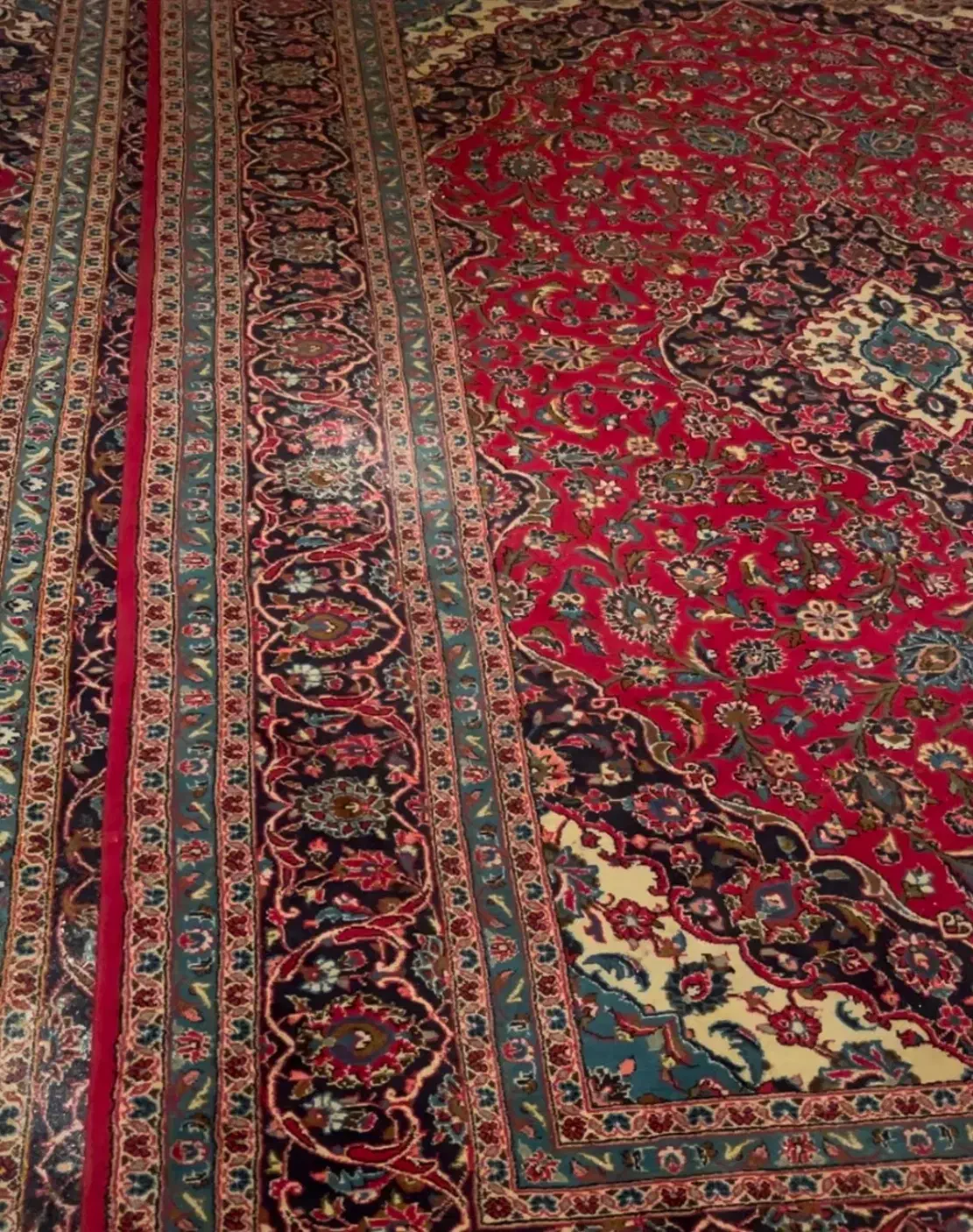 فروش فرش دست باف کاشانی دست دوم ۳عدد|فرش|شیراز, ارم|دیوار