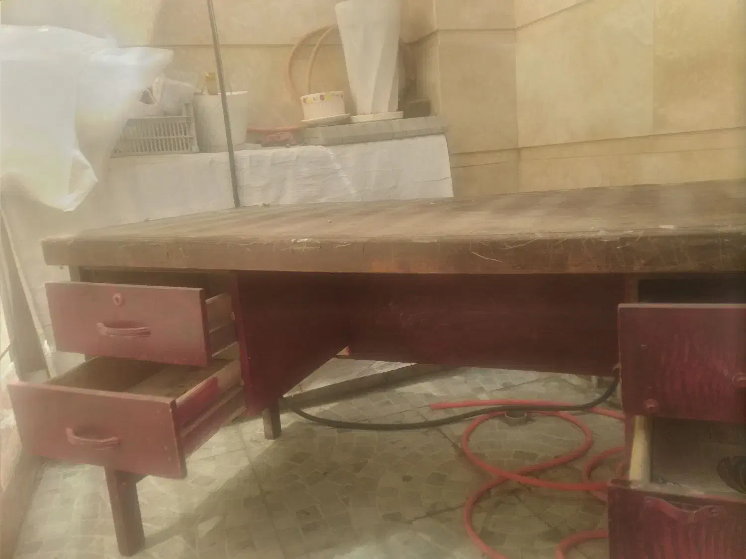 میز|میز تحریر و کامپیوتر|ارومیه, |دیوار