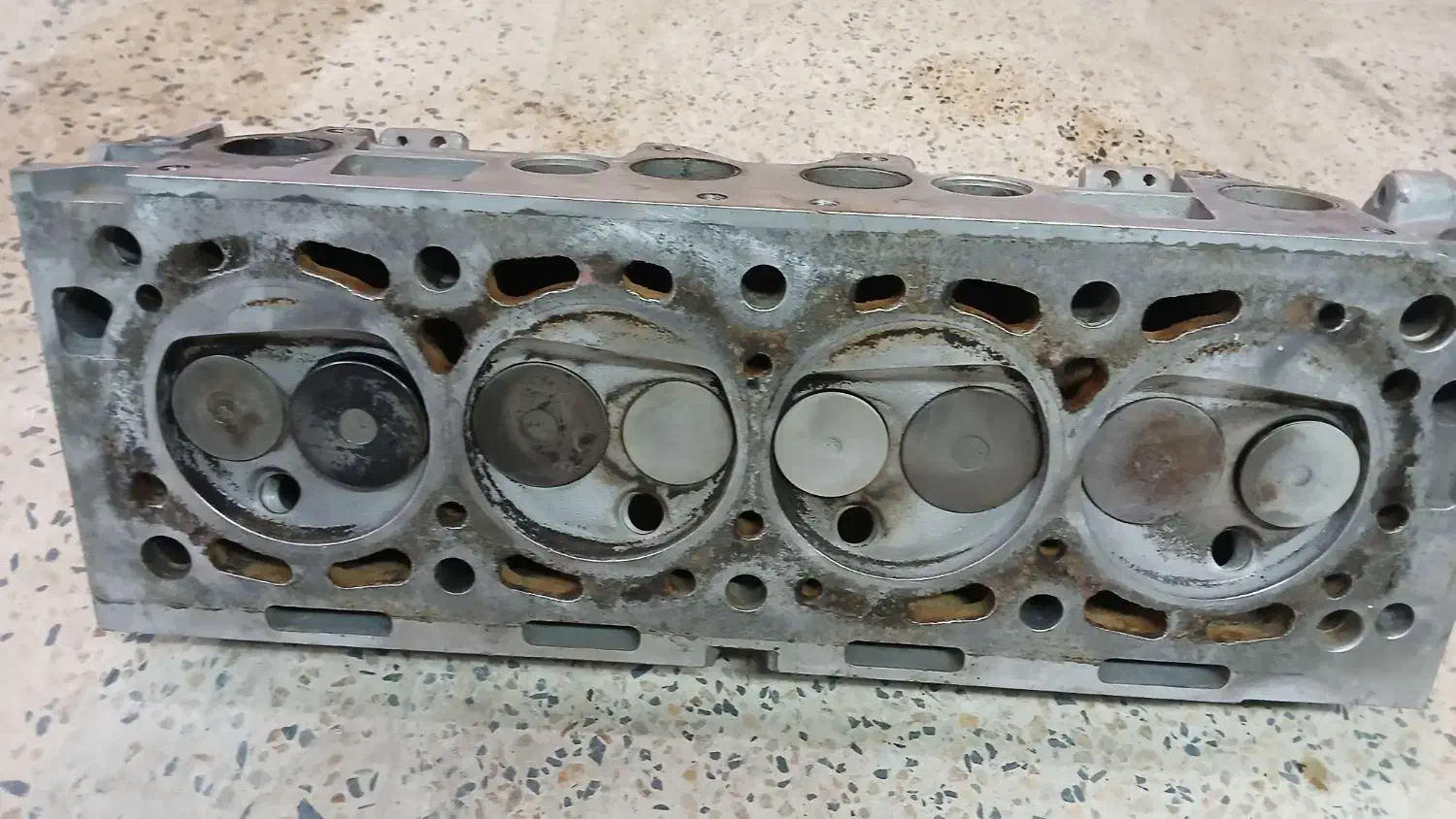 سرسیلندر پژو پارس دوگانه|قطعات یدکی و لوازم جانبی|رشت, آب آسیاب|دیوار