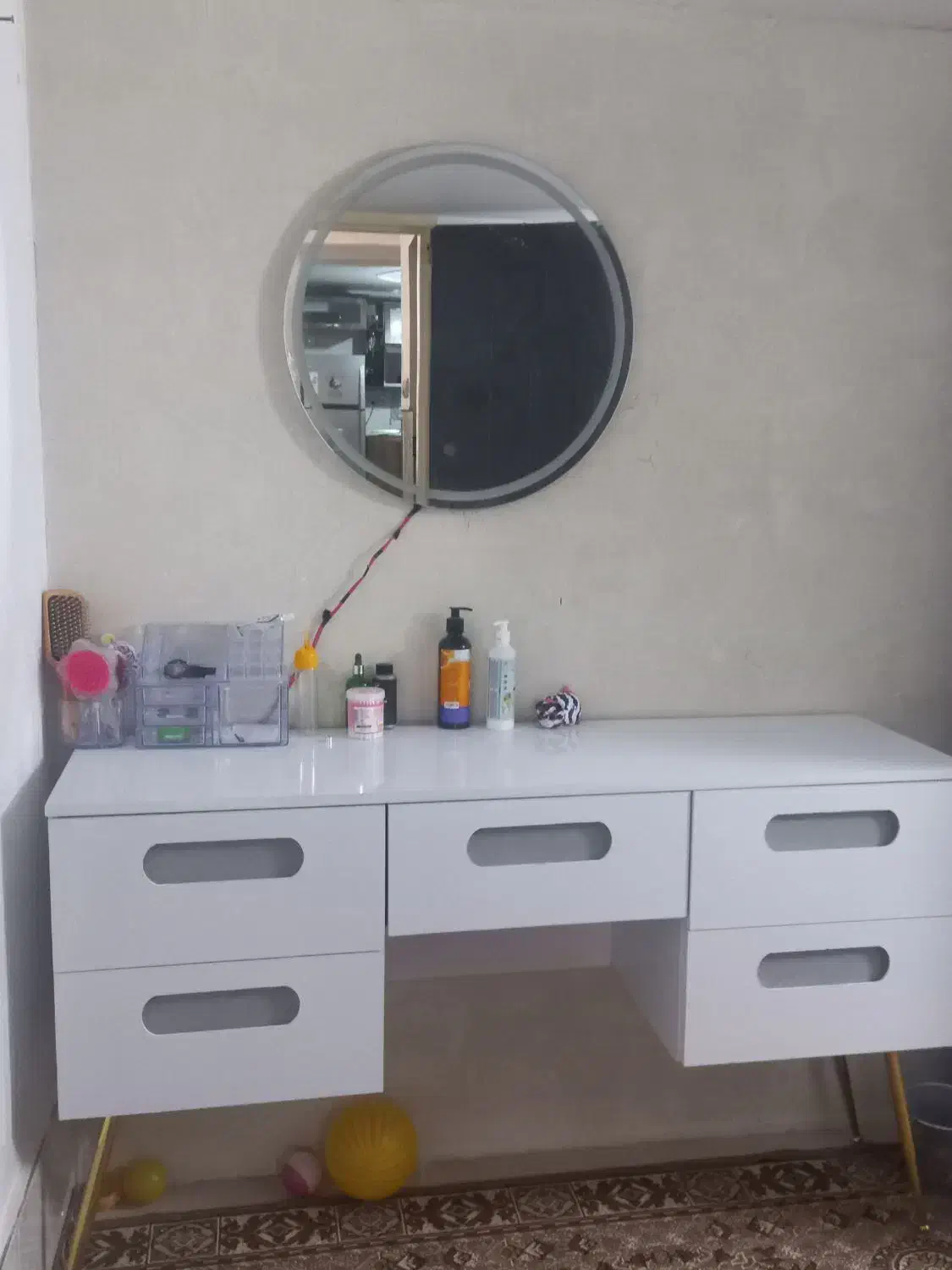 میز ارایش|مبلمان خانگی و میز عسلی|کاشان, فاز ۲ ناجی آباد|دیوار