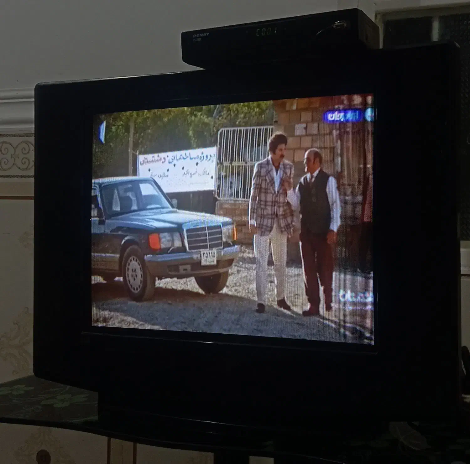 فروش تلویزیون و گیرنده دیجیتال و زیرتلویزیونی|تلویزیون و پروژکتور|گتوند, |دیوار