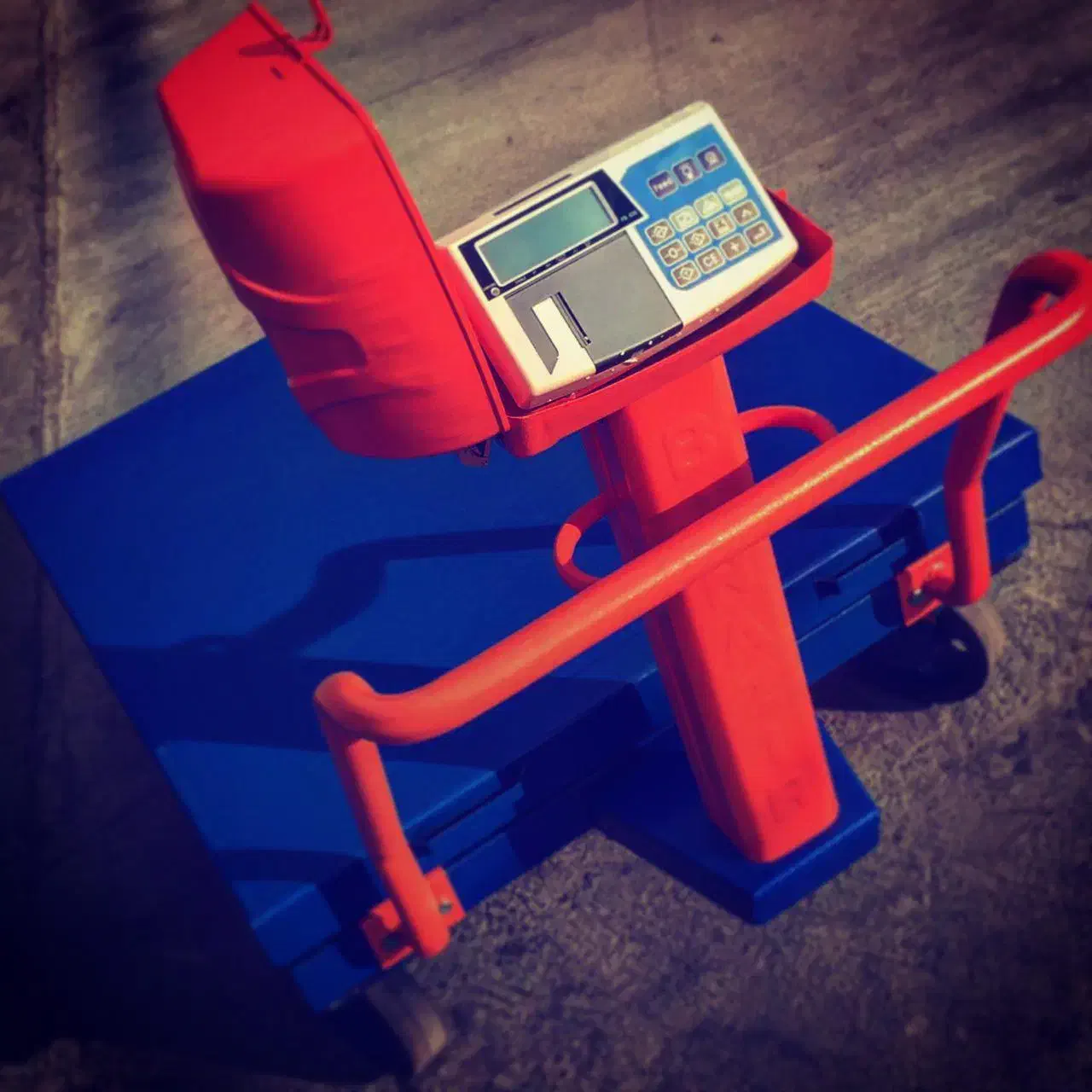 مرجع تخصصی طراحی و ساخت انواع باسکول و ترازو آریا|خدمات پیشه و مهارت|یزد, |دیوار