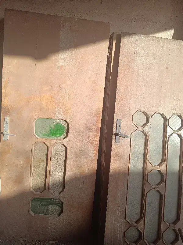 درب|مصالح و تجهیزات ساختمان|برخوار, |دیوار