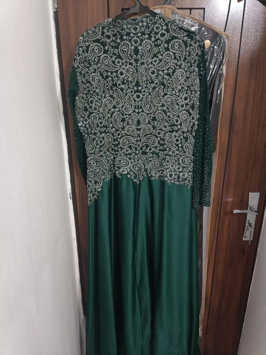 لباس مجلسی|لباس|محمدشهر, کوی بهار|دیوار