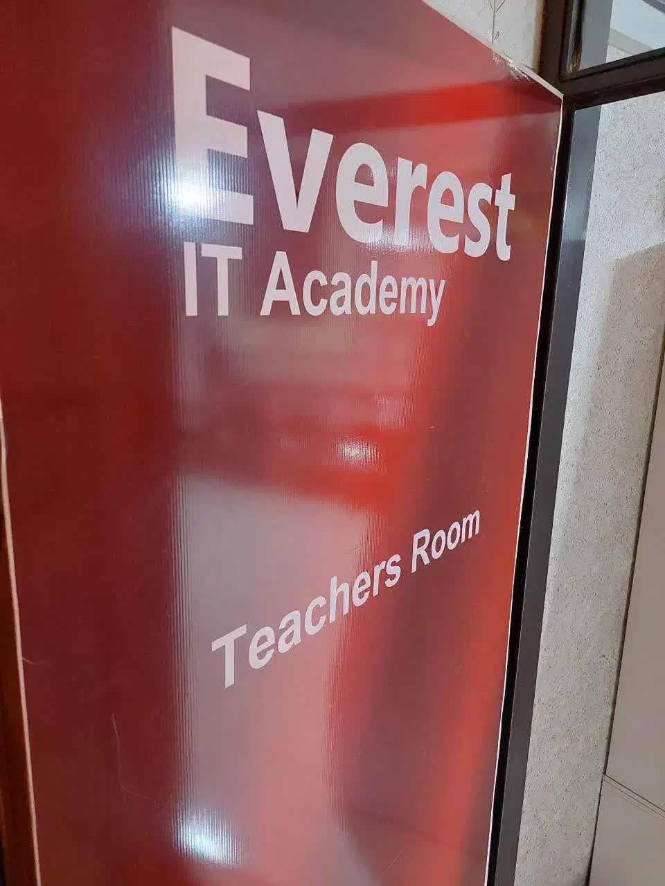 استخدام پشتیبان شبکه Help desk|استخدام رایانه و فناوری اطلاعات|کرج, دهقان ویلا|دیوار