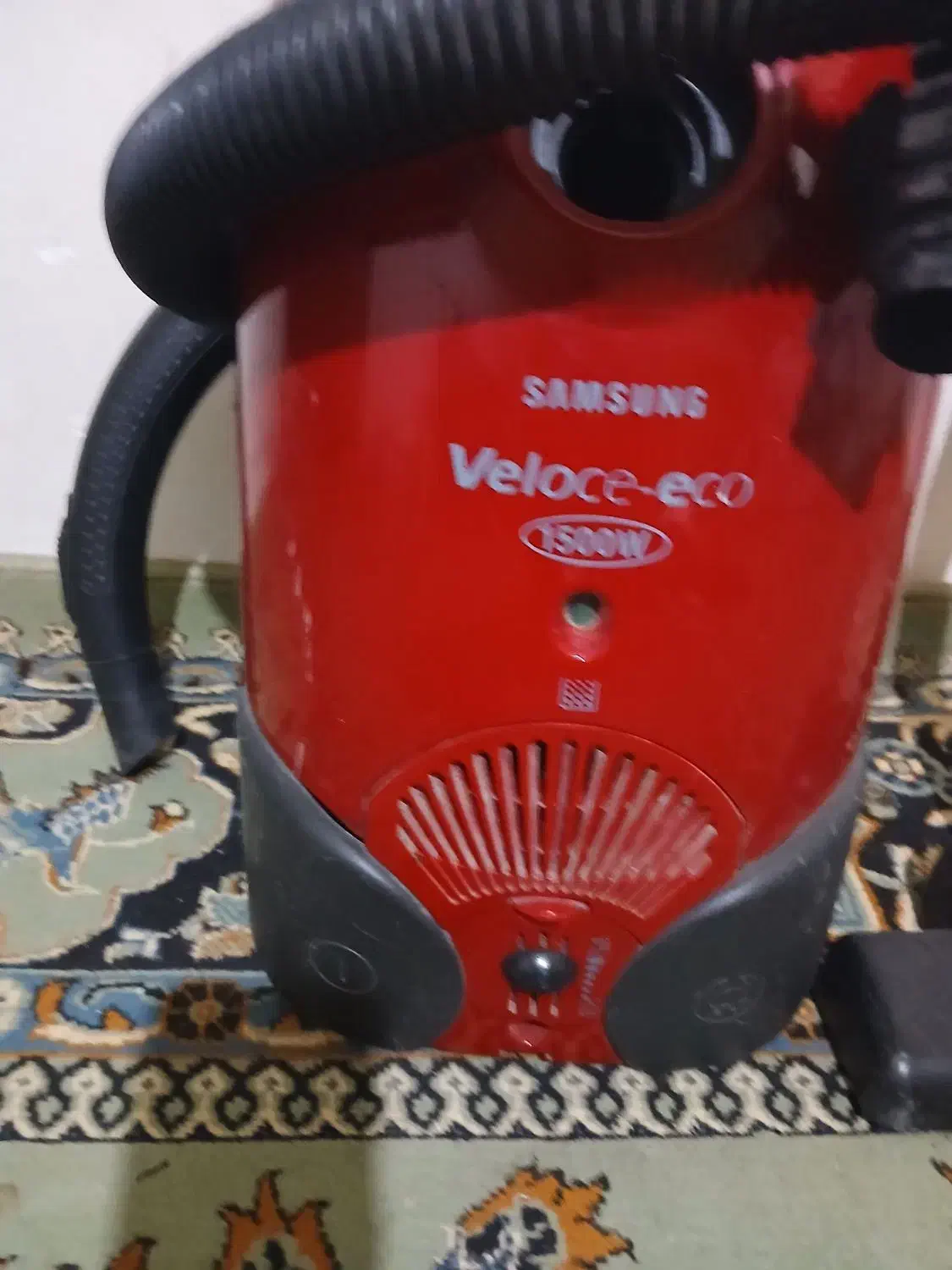 یک جاروبرقی سالم ۱۴۰۰|جاروبرقی، جارو شارژی، بخارشو|بابا حیدر, |دیوار