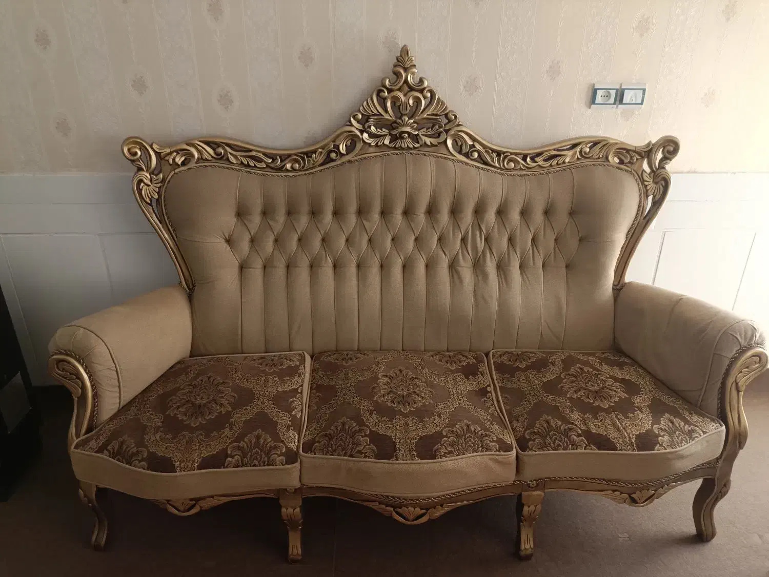 مبل سلطنتی چوب جنگلی راش 9 نفره|مبلمان خانگی و میز عسلی|شهرکرد, |دیوار