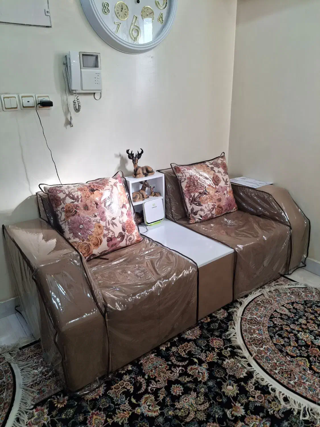 مبل 9 نفره|مبلمان خانگی و میز عسلی|اهواز, سپیدار|دیوار