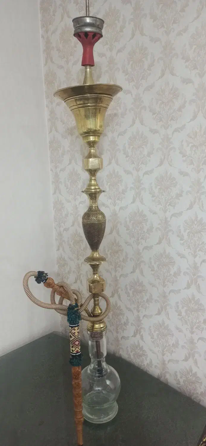 قلیان قلیون عربی برنجی با کوزه یخ . سنگین|کلکسیون و سرگرمی|هشتگرد, شهرک بعثت|دیوار