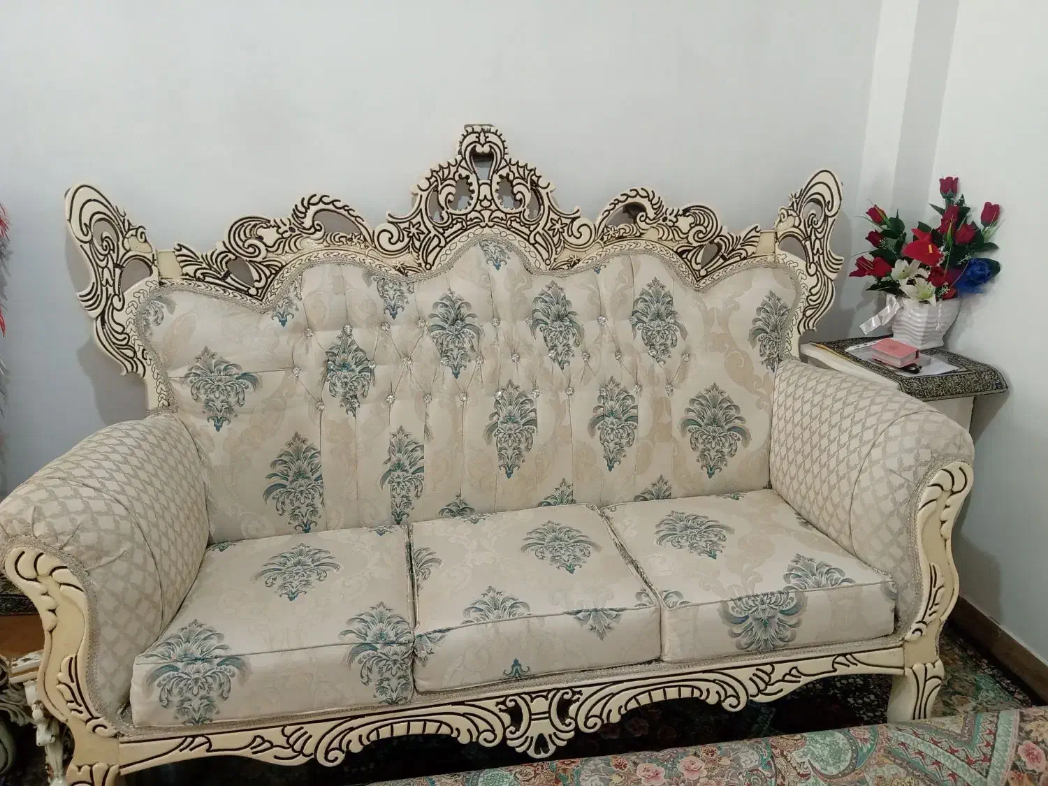 مبلمان و میز عسلی و میز عسلی|مبلمان خانگی و میز عسلی|رشت, گیل|دیوار