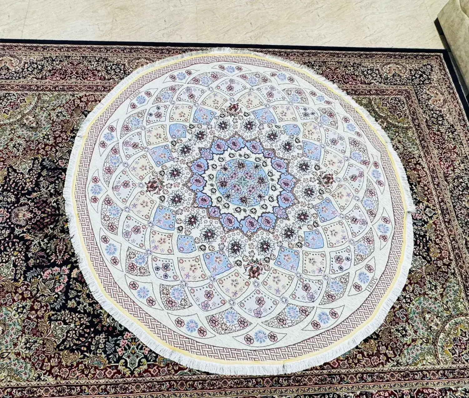 رو فرشی گرد 2متری نو|روفرشی|اهواز, کیانپارس |دیوار