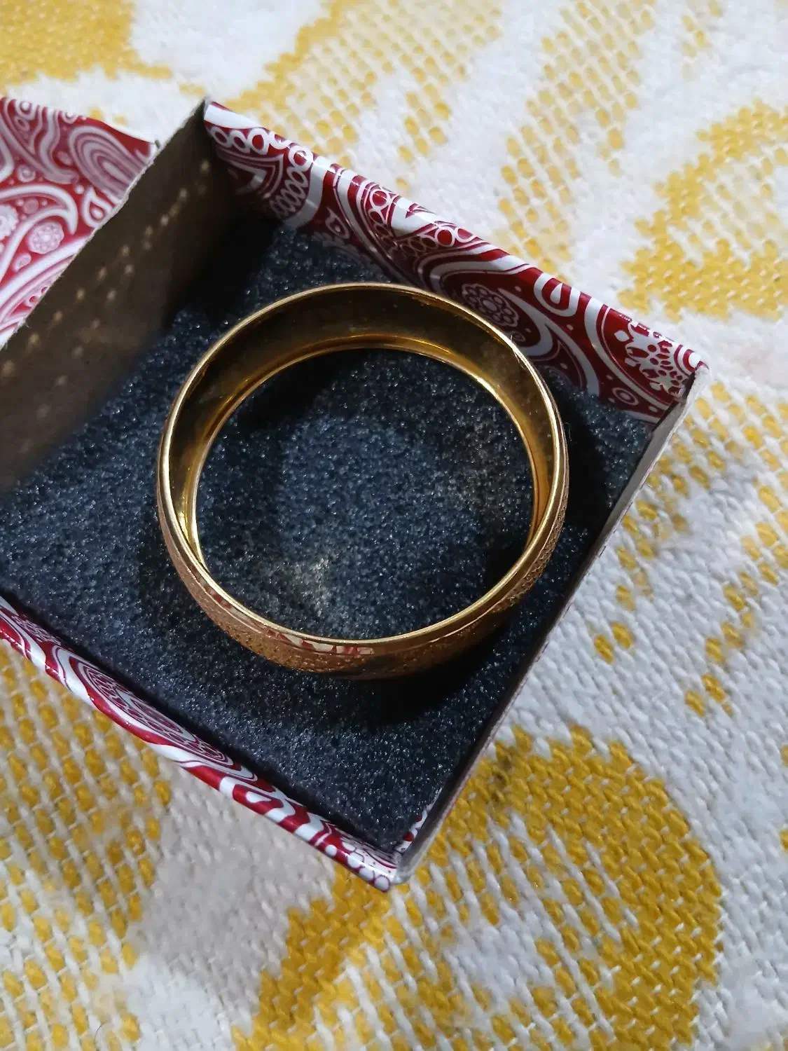 طلا|جواهرات|لردگان, |دیوار