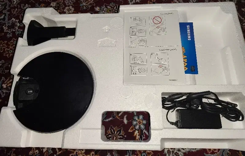 مانیتور سامسونگ ۲۴ اینج|قطعات و لوازم جانبی رایانه|اصفهان, خلجا|دیوار