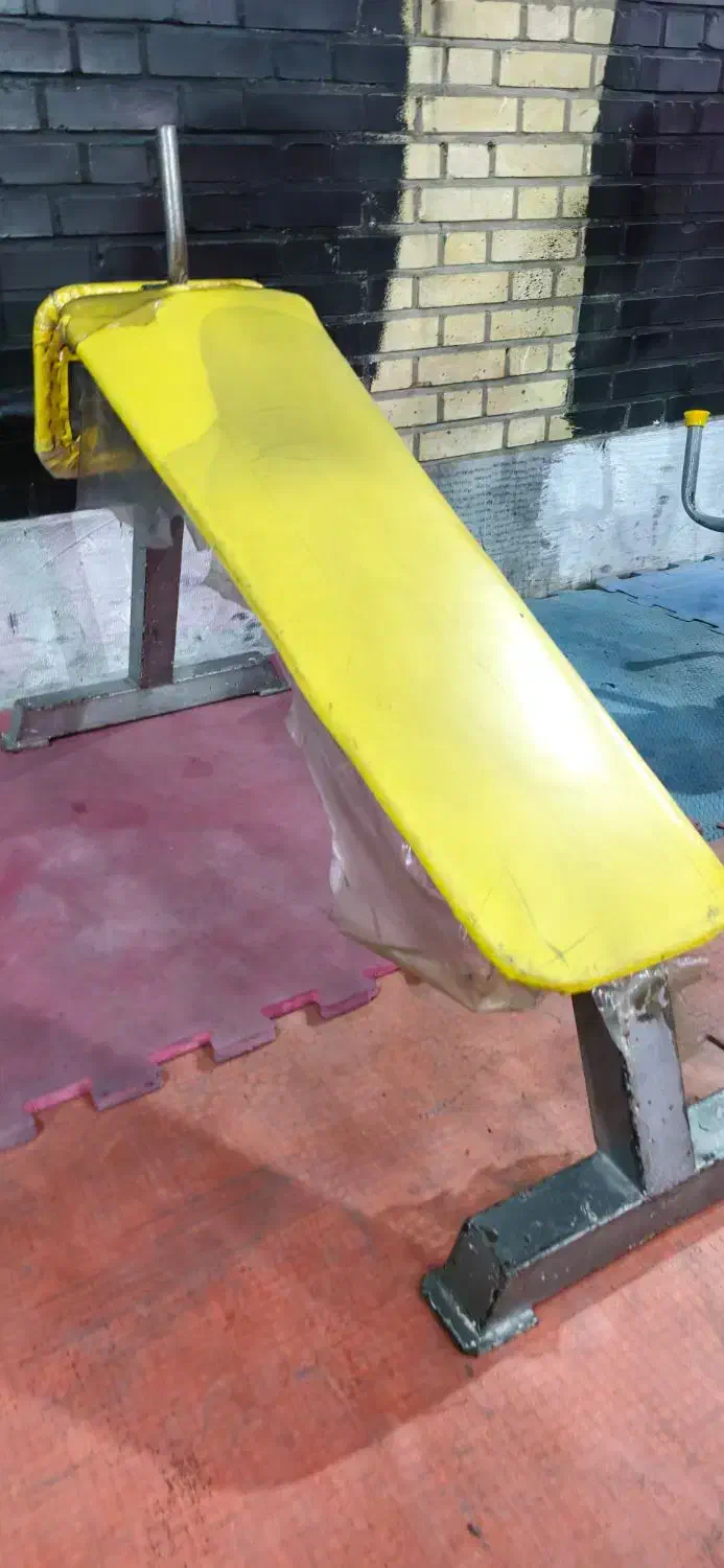 کراس اور ،قایقی و فلای|تجهیزات ورزشی|اسفرورین, |دیوار