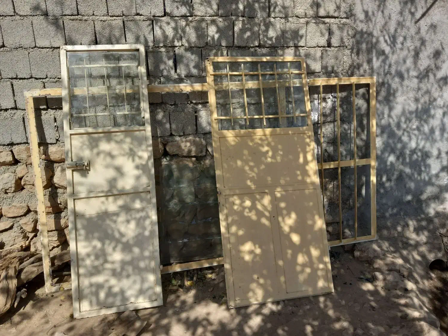 درب اهنی|مصالح و تجهیزات ساختمان|کارزان, |دیوار