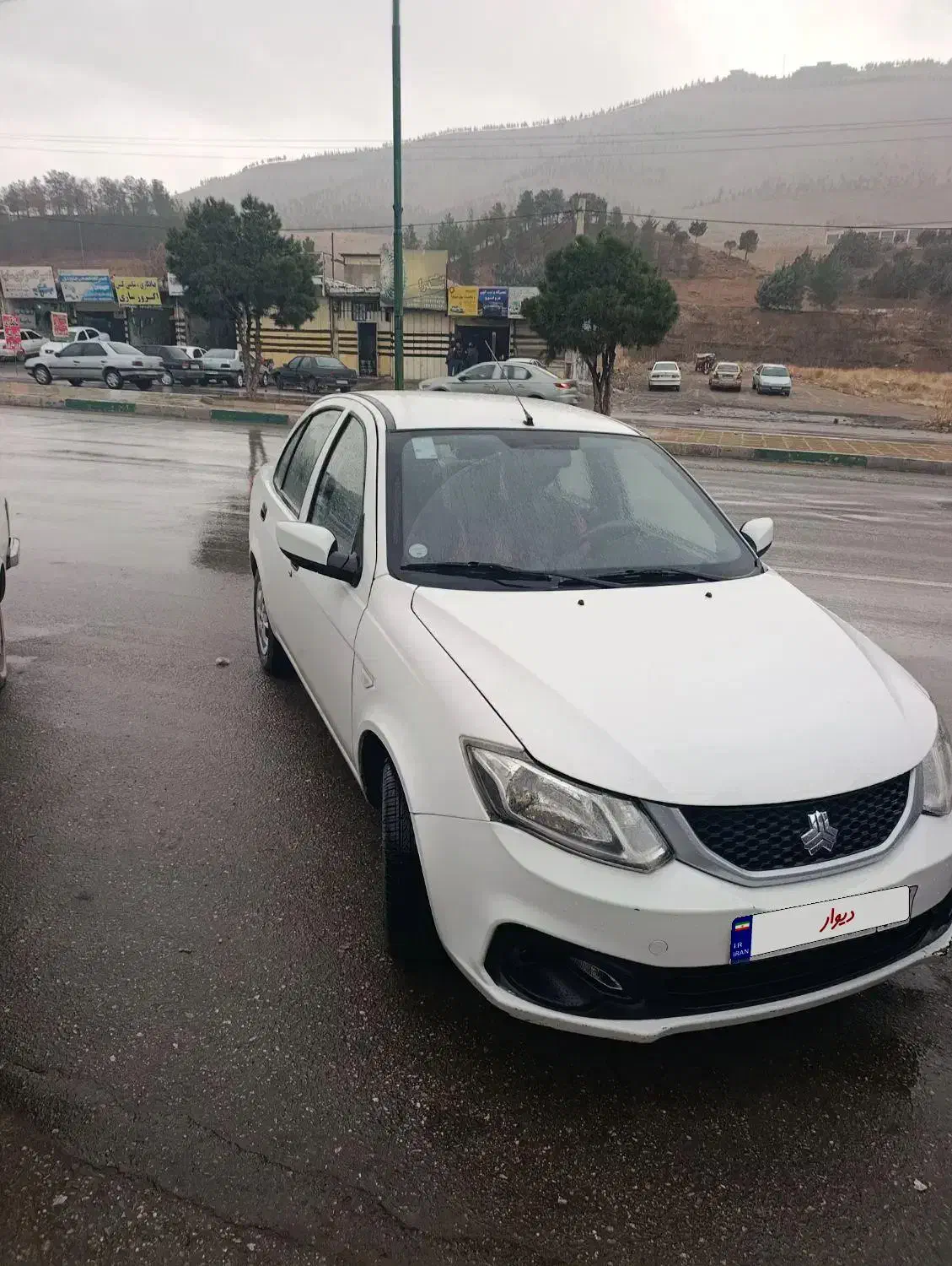 ساینا1401|خودرو سواری و وانت|خرمآباد, |دیوار