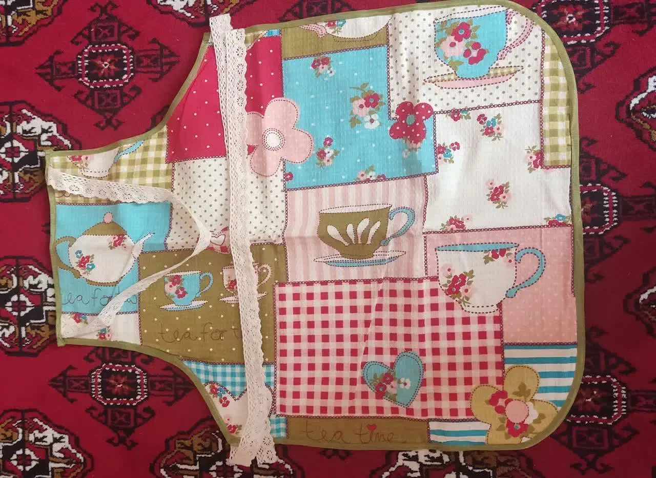 سرویس اشپزخونه ۱۵ تکه|سفره، حوله، دستمال آشپزخانه|گرمسار, |دیوار