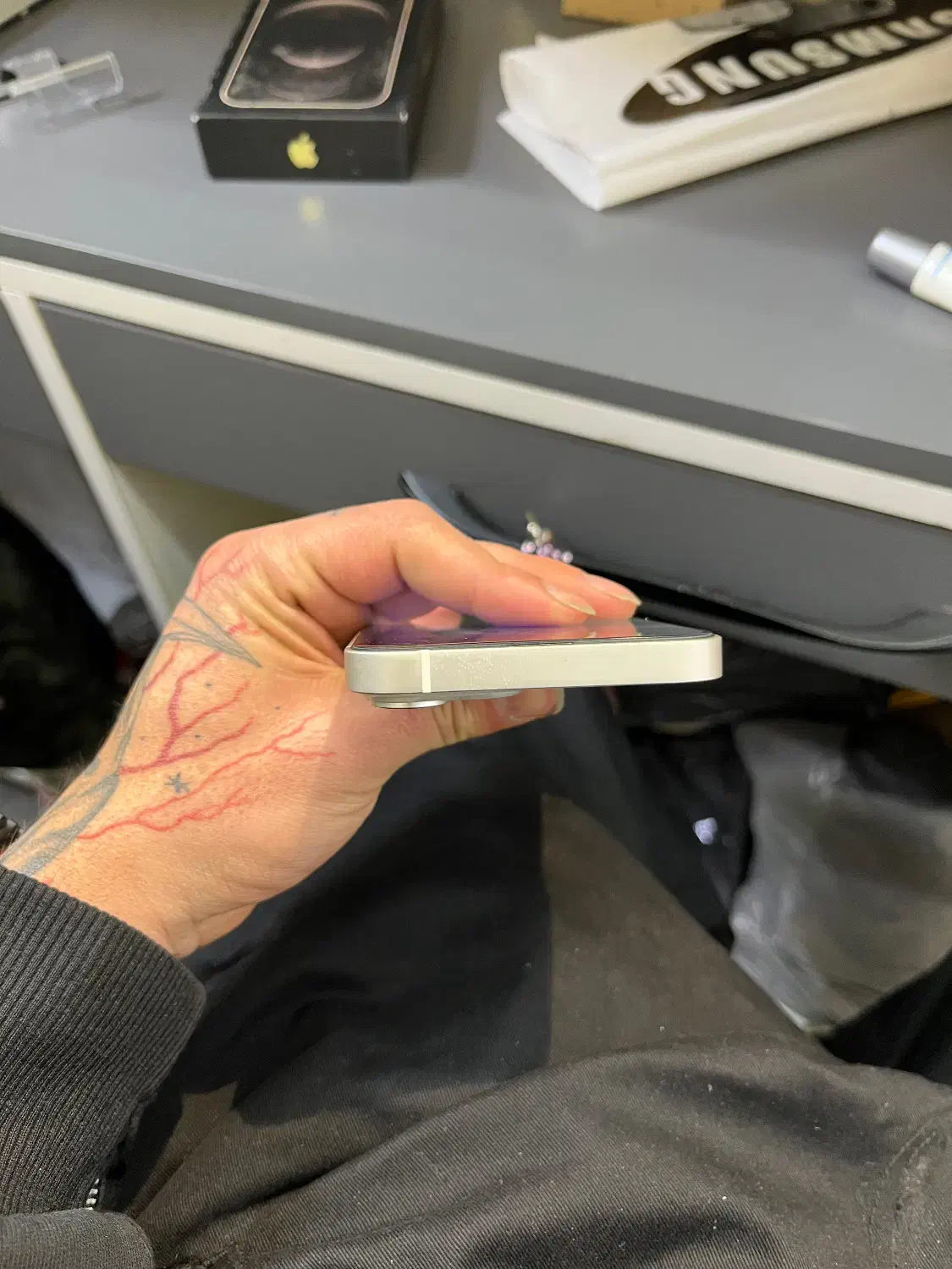 ایفون ۱۴ نرمال|موبایل|تهران, جمهوری|دیوار