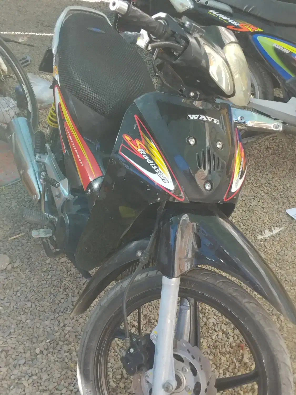 موتورسیکلت بیکلاچ کویر رادیسون ۱۲۵ccمدل ۹۰|موتورسیکلت|زرند, |دیوار