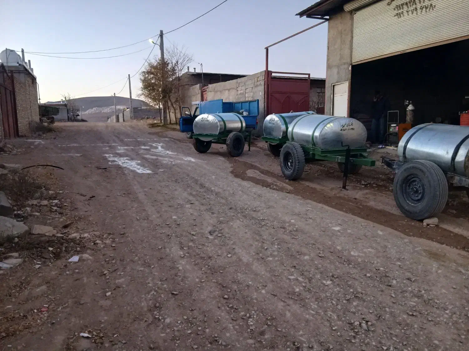 تانکر چرخدار بابهترین بهترین کیفیت کمباین وابرسانی|ماشینآلات صنعتی|سردرود, |دیوار