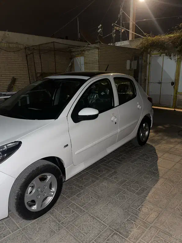 ۲۰۷پانوراما تیوفایو اتومات|خودرو سواری و وانت|کرمان, |دیوار