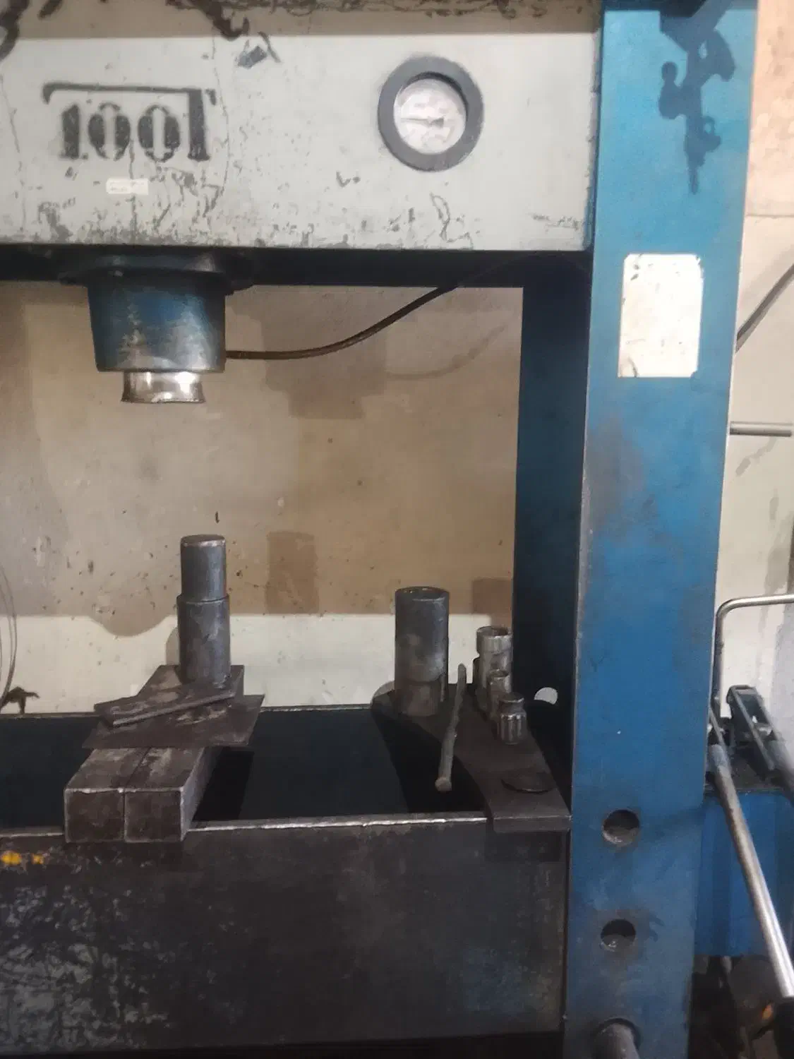 خدمات تراشکاری|خدمات پیشه و مهارت|ملایر, |دیوار