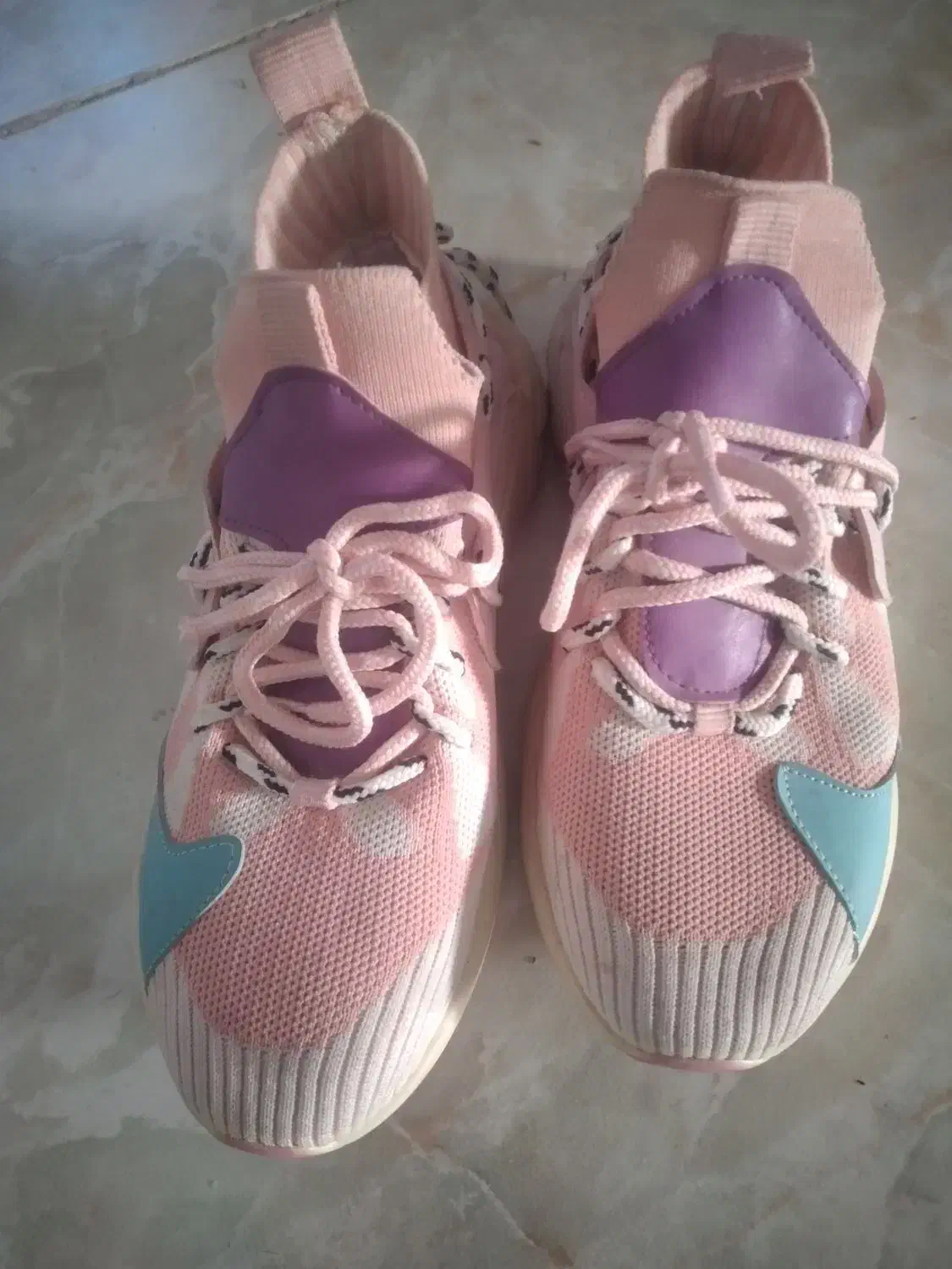 کفش اسپرت سایز ۳۷ نو|کیف، کفش، کمربند|کرمانشاه, |دیوار