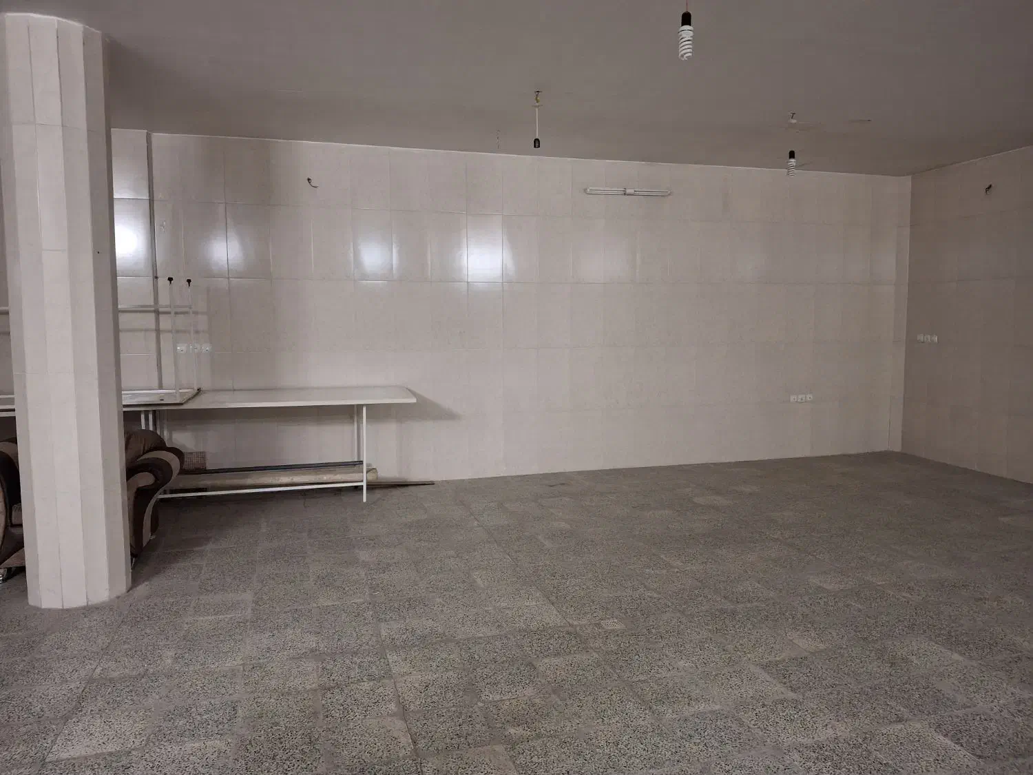 رهن و اجاره سالن|اجارهٔ دفتر کار، اتاق اداری، مطب|خمینیشهر, |دیوار