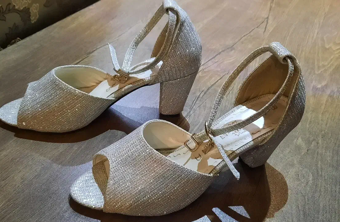 کفش مجلسی سایز ۳۸|کیف، کفش، کمربند|تهران, بوستان سرخه حصار|دیوار