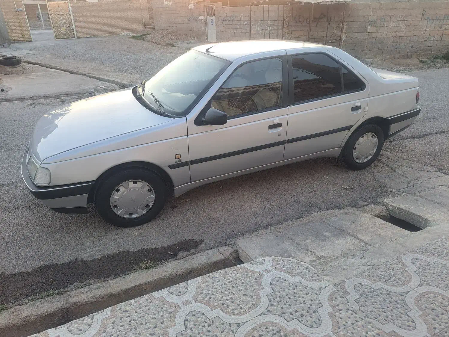 فروشی|خودرو سواری و وانت|کرخه, |دیوار