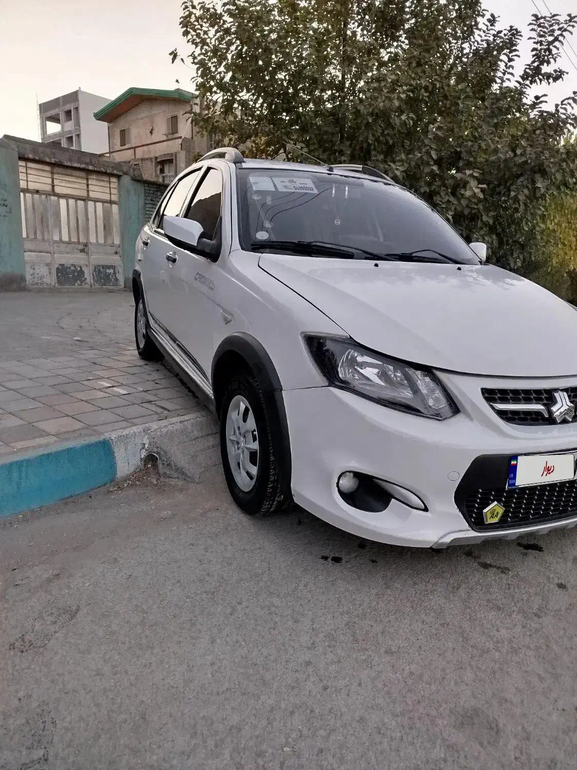 کوییک 1400|خودرو سواری و وانت|همدان, |دیوار