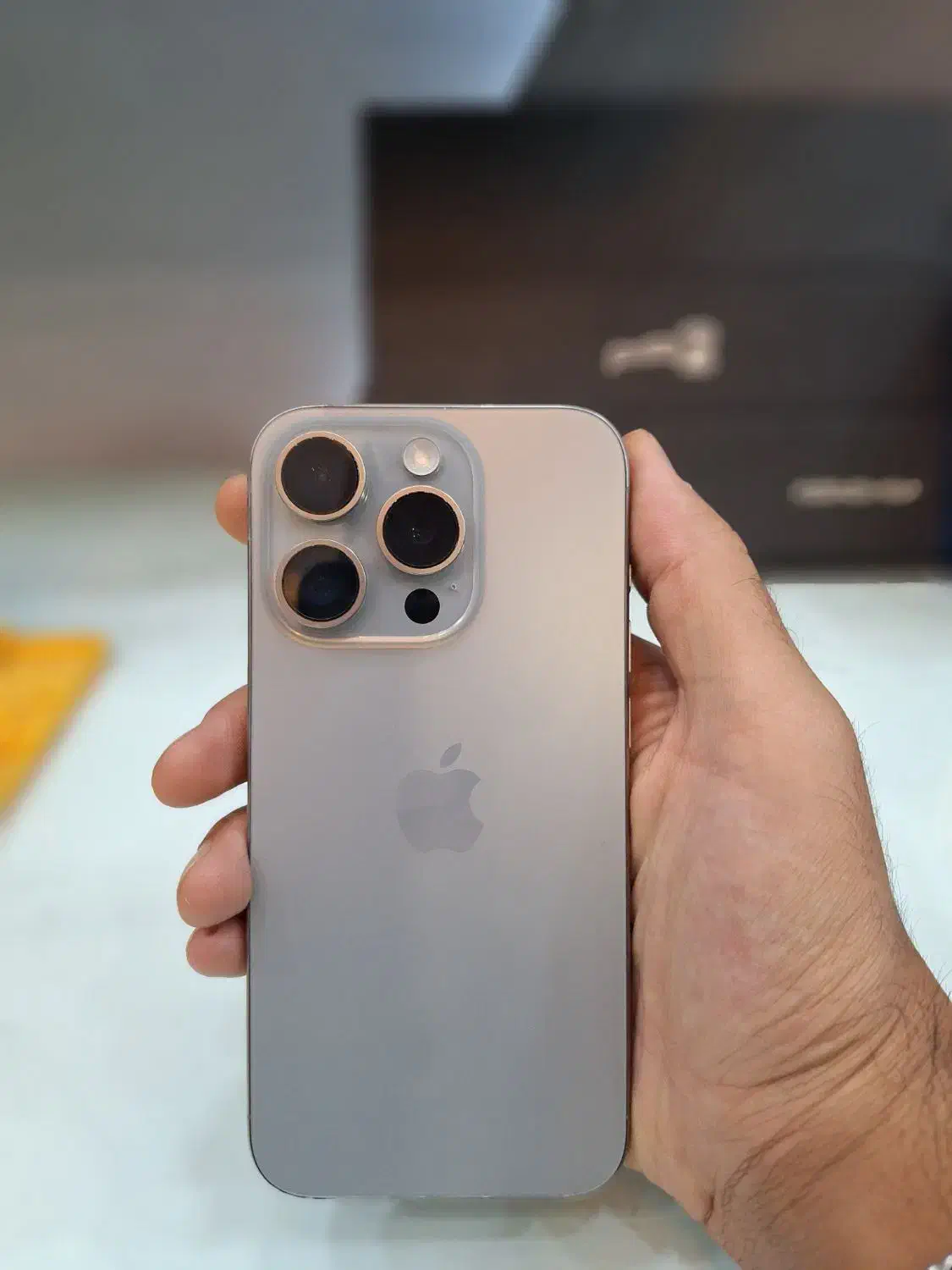 گوشی کامل ایفون ۱۵ پرو بدون برد|موبایل|شیراز, ملاصدرا|دیوار